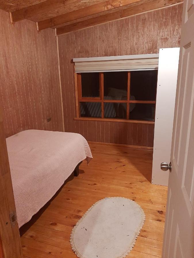 Hospedaje Familiar Tenchita Chaitén Chambre photo